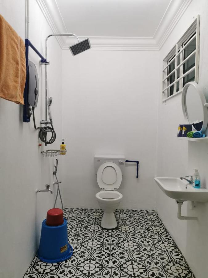 Sunrise Bedrooms And Transit Ranau Esterno foto